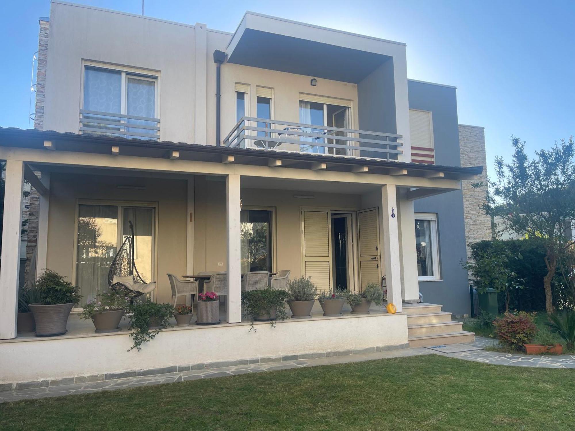 Vila Palma Durres Bagian luar foto
